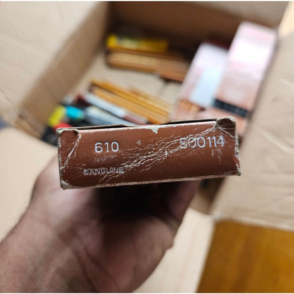 Caixa 12 Lápis Conté à Paris Sanguine 610 - Importado França (Novo/Vintage)