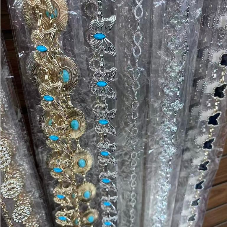 Cinto Feminino De Corrente Espera Plana Com Traços na Base Com Moderno Casual Festa  looks Acessórios de Alta Tendência