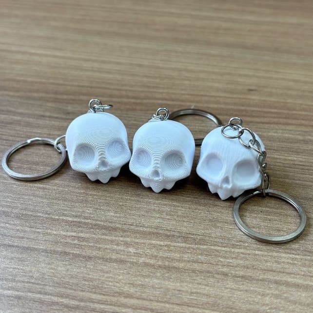 Chaveiro Caveira Branco 3D Acessório Estiloso Chaves Mochila Bolsa Presente Criativo Moderno