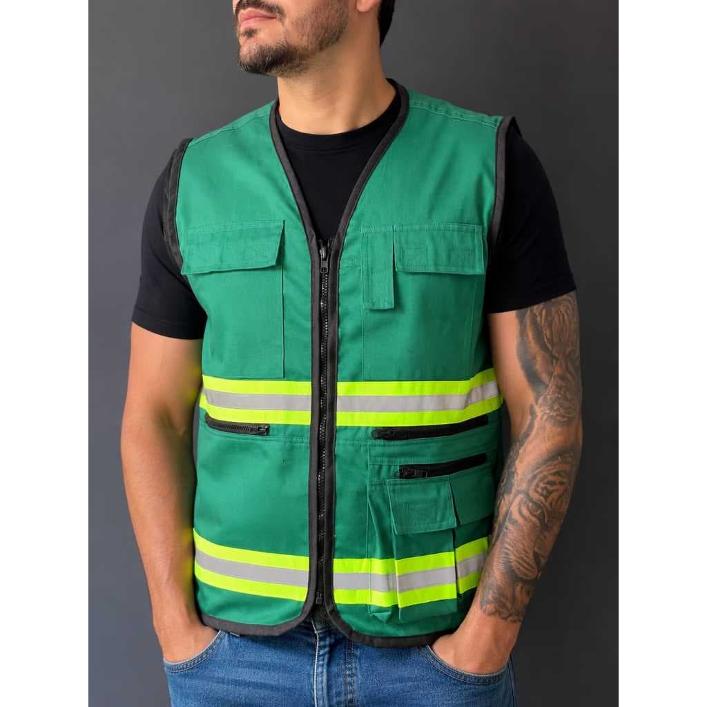 Colete de segurança Modelo BRIM faixas Refletivas Forrado bolsos Internos e Externos (Personalizamos somente frente)