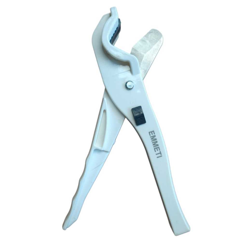 Tesoura Pex 16 e 20 mm branca Emmeti.