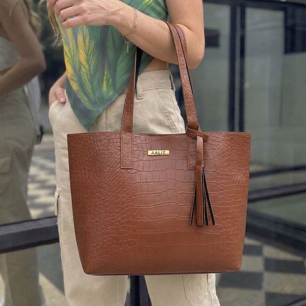 Bolsa Feminina Sacola Média de Ombro Sintético Croco Novidade Fechamento Magnético