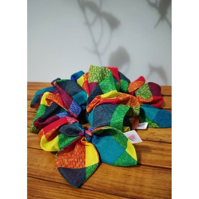 Scrunchie laço Xadrez colorido. Xuxinha de cabelo festa junina. Scrunchie menina elástico de cabelo