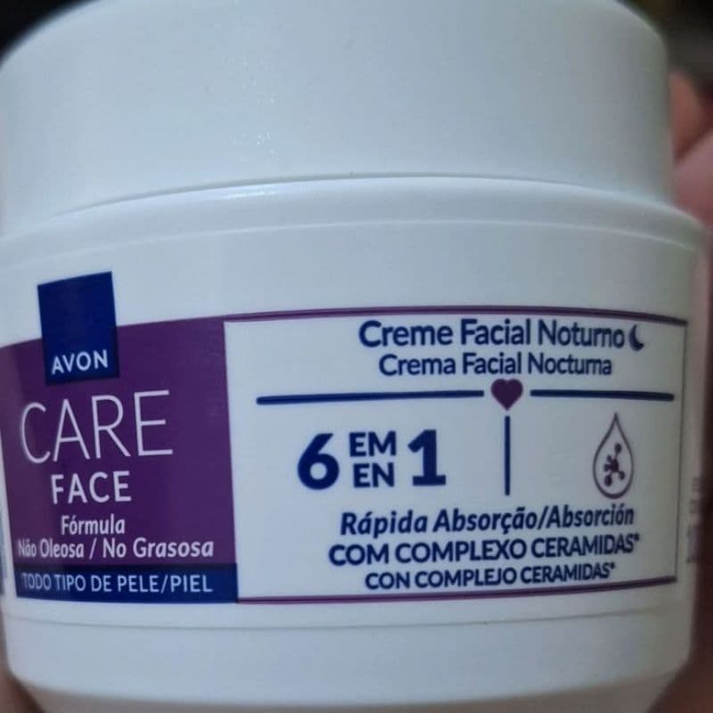 Creme Facial Avon Care 6 em 1 uniformizador