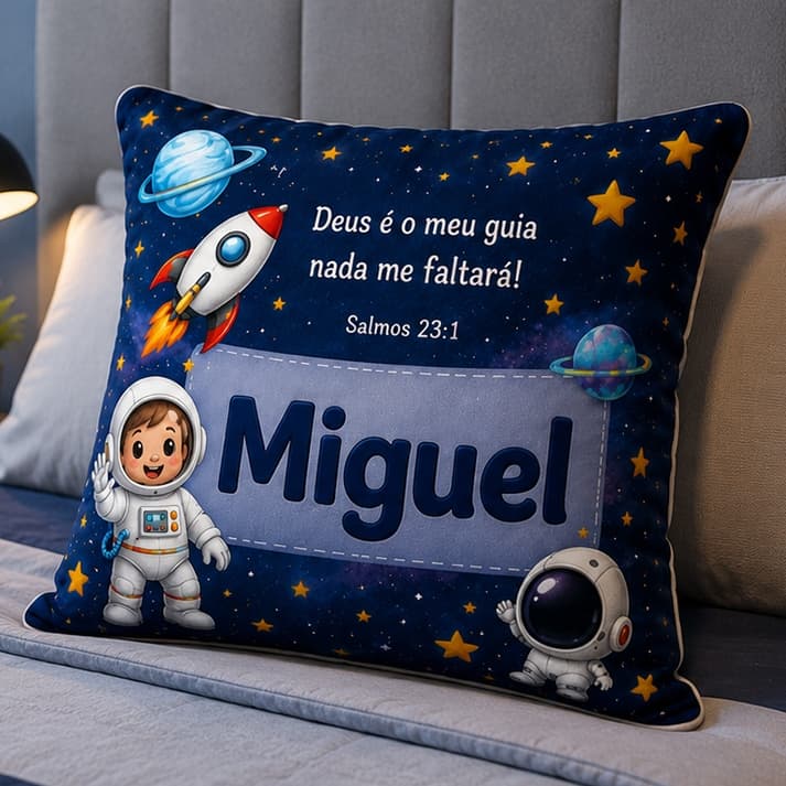 Almofada Infantil Personalizada Astronauta com Nome Decoração Quarto Bebê Espaço Oxford Premium