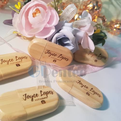 Pen Drive Oval REF MM238 Cor: Claro e Escuro  (Mínimo 5 peças para ganha a personalização )