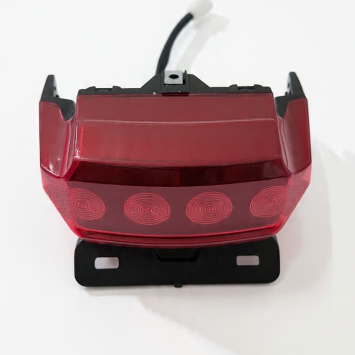 Lanterna Traseira LED 36V-72V com Setas Embutidas p/ Bike Elétrica e Scooter