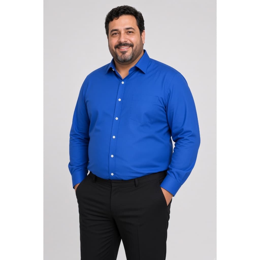 Camisa Social Masculina Plus Size Manga Longa Azul Lisa Microfibra com Elastano Bolso Trabalho Uniforme Extra Grande