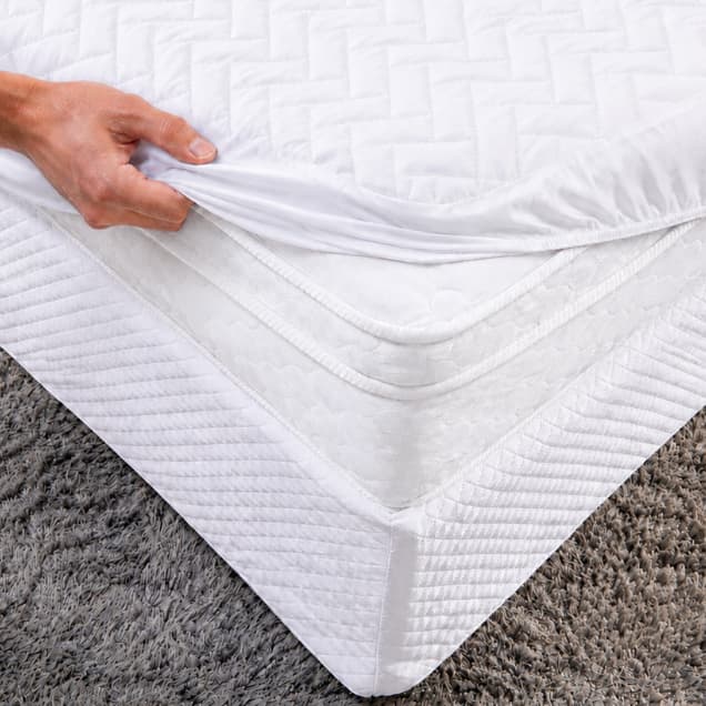 Capa Protetor de Colchão Impermeável Premium Matelado com Elástico Antiácaro – Escolha Solteiro Casal Queen ou King