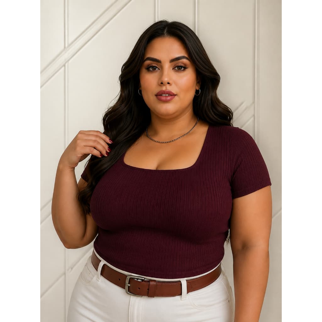 Blusa Feminina PLUS SIZE DECOTE QUADRADO Básica Manga Curta Elegante