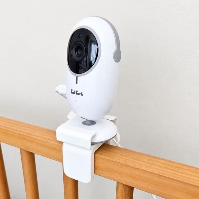 Suporte Babá Eletrônica TakTark BM612 universal ampla regulagem
