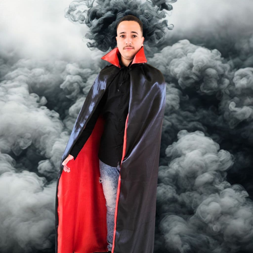Capa de Cetim Dupla Face para Halloween Vampiro Bruxa  Mago Fantasias