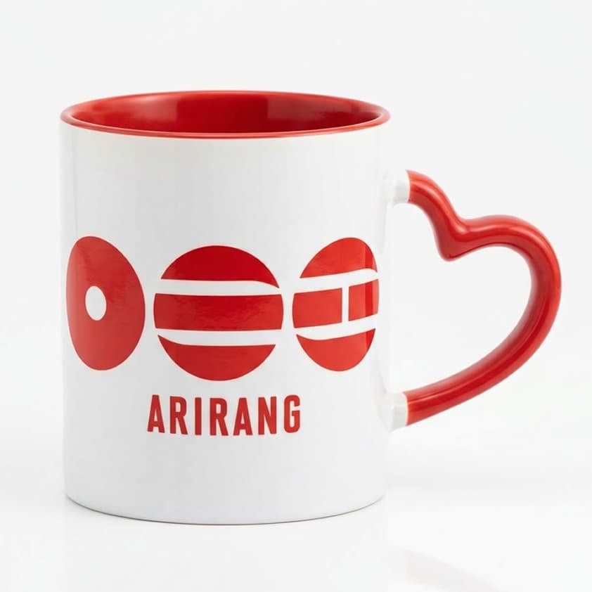 Caneca BTS World Tour Alça Coração | Presente ARMY K-pop