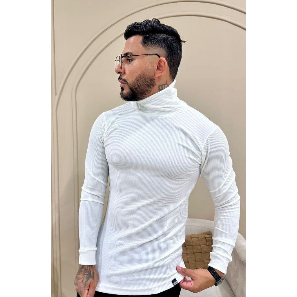 Cacharrel Masculina Camiseta Gola Alta