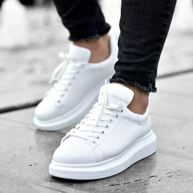 Tenis Masculino Casual Sneakers Branco Preto Sola Alta Oversize Fique Mais Alto Numeração Promoção