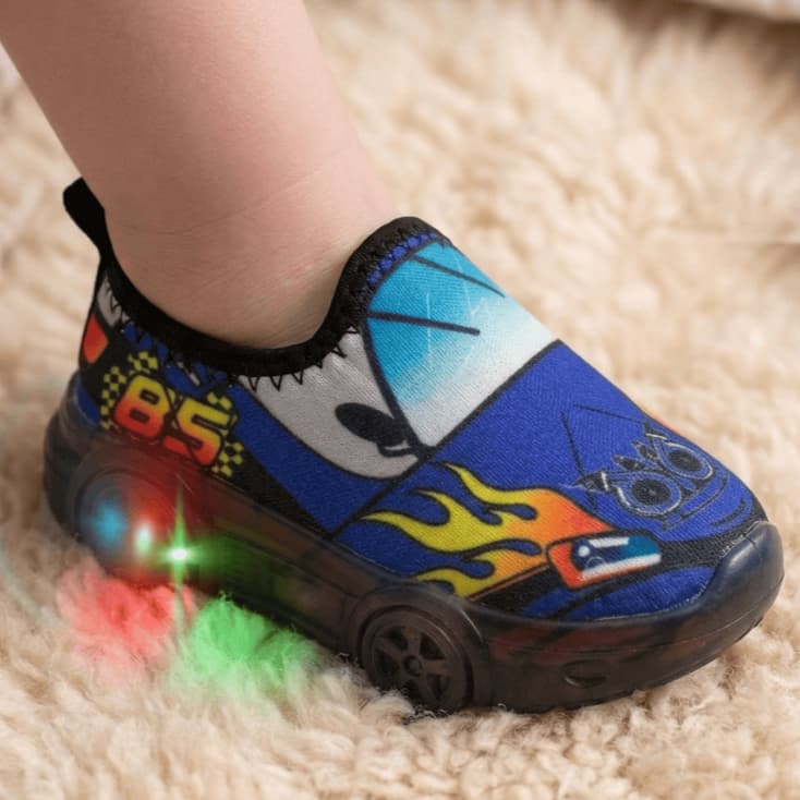 Tênis com Luz LED Infantil Menino Luizinha Calce Fácil Estampa de Carros