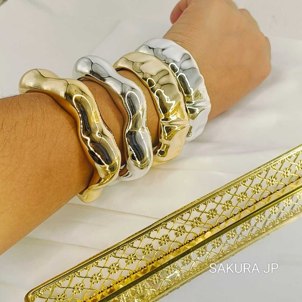 Pulseira de plástico Metal com Textura Larga para Mulheres, Grandes e Chamativos para Mãos, Presente de Moda