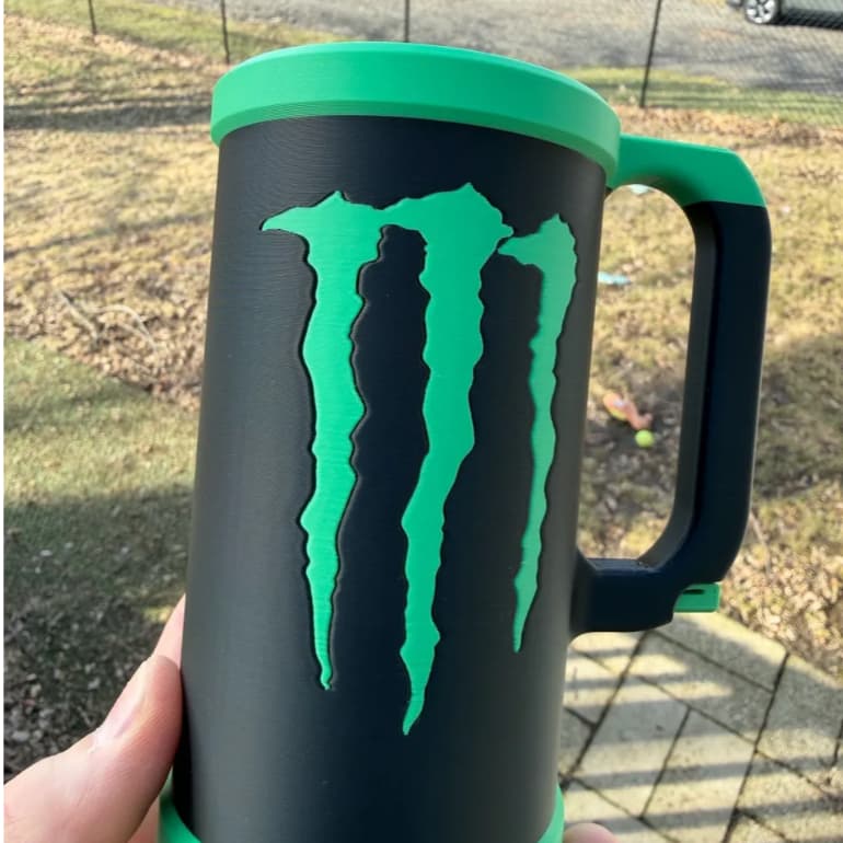 Porta Latas Monster 3D | Personalizado + Abridor de Lata | Impressão 3D Bicolor | Frete Grátis