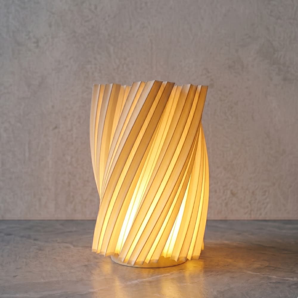 Luminária Órion – Abajur Decorativo de Mesa Lâmpada LED E27