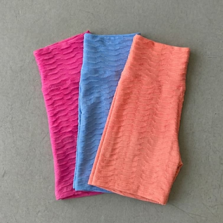 Kit De 3 Short Brocado Cores Variadas