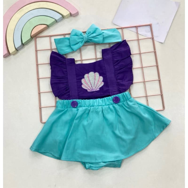 Romper Jardineira temático pequena sereia + tiara salopete moana bebe menina branca de neve princesas Disney mesversário