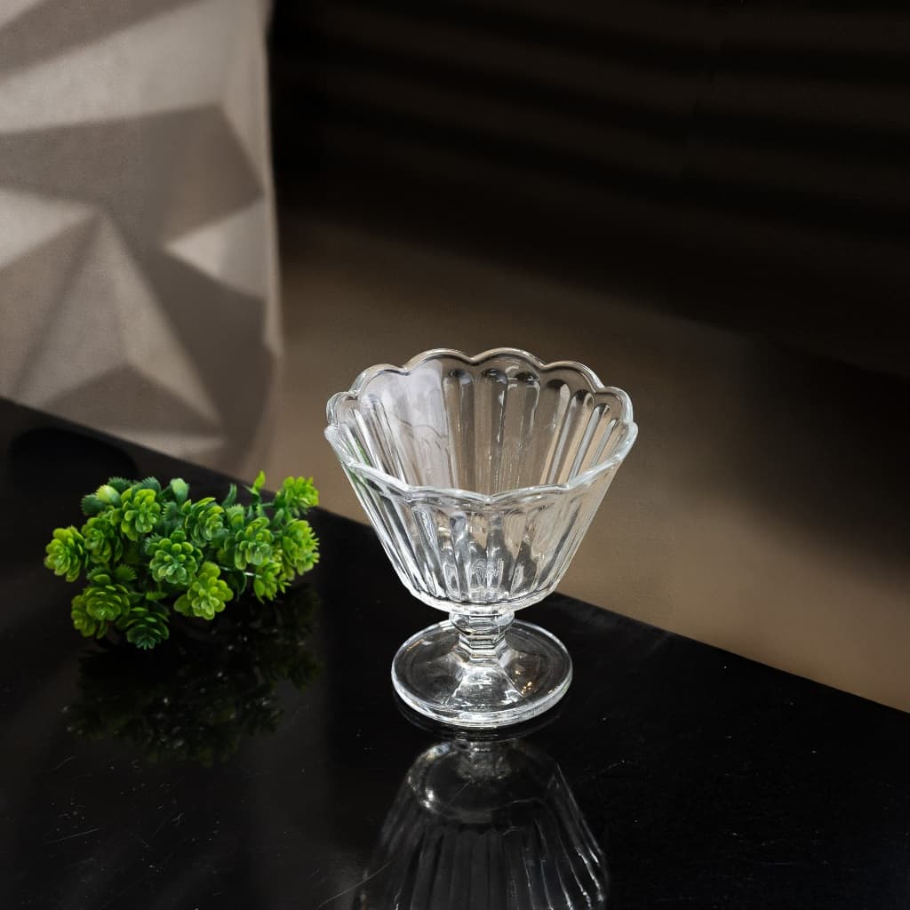Lyor Taça para Sobremesa de Vidro Flor 150ml - Sofisticação para Seu Ambiente