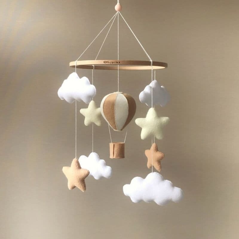 Móbile de Berço Balão Enfeite Quarto Bebê Neutro Unissex Minimalista Nuvem Decorativo Infantil Presente Chá de Revelação