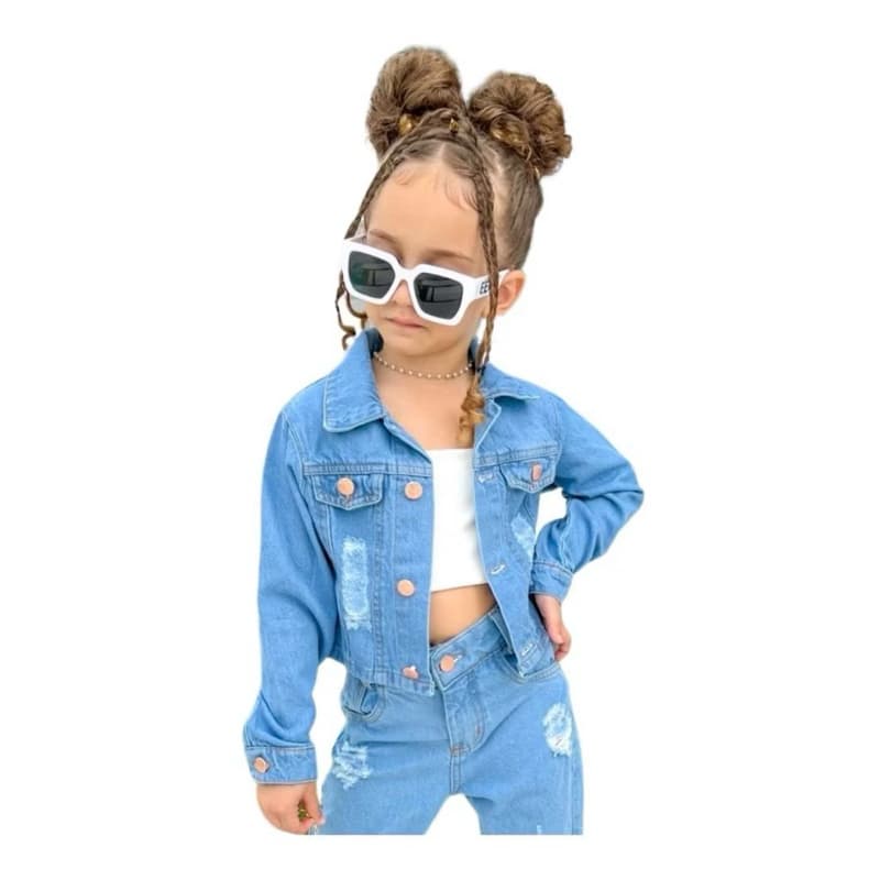 Jaqueta infantil jeans com desfiado e distroend curta