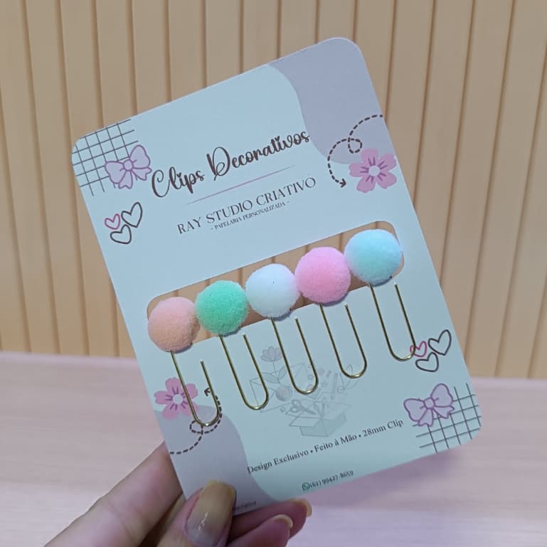Cartela de Clips Decorativos com Pompom - Dourado – 5 Unidades