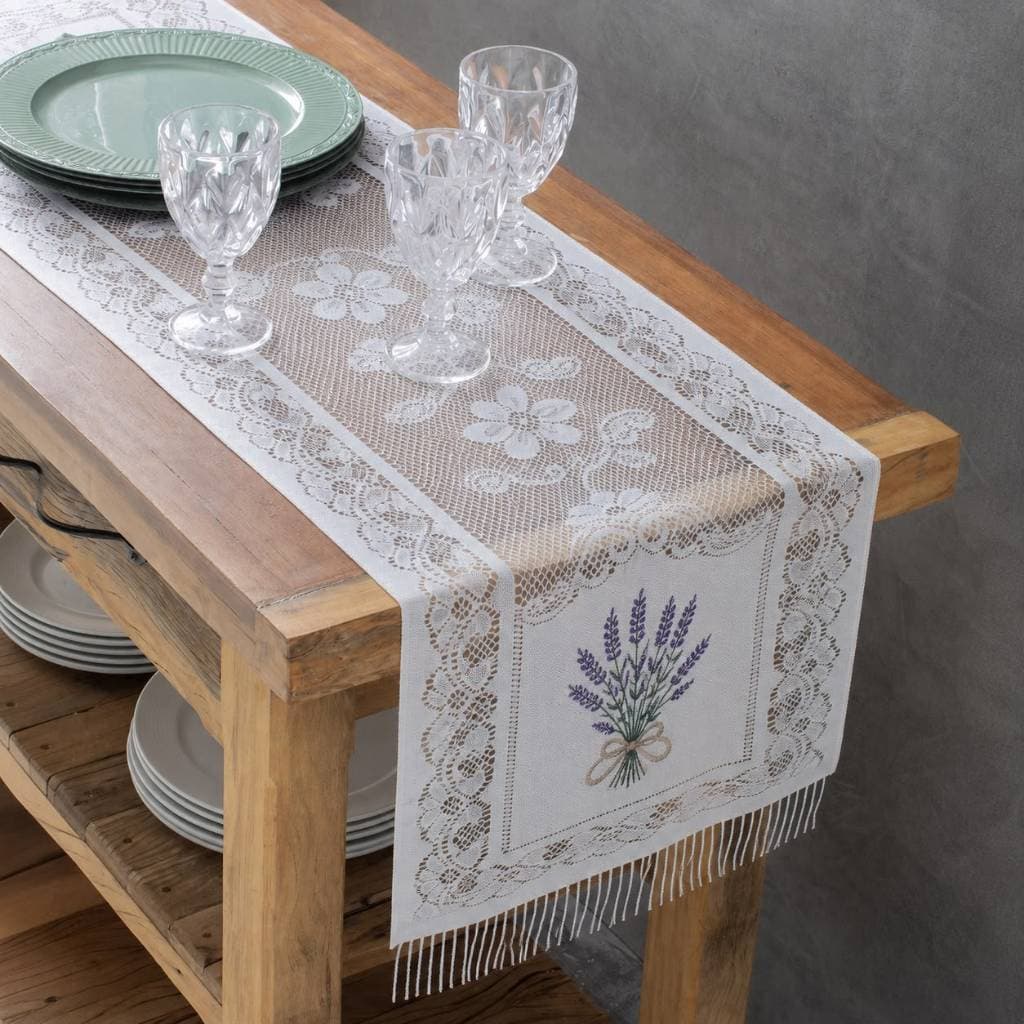 Caminho de Mesa Renda Branca Estampada 1,50 x 0,40m Flores / Coruja / Lavanda