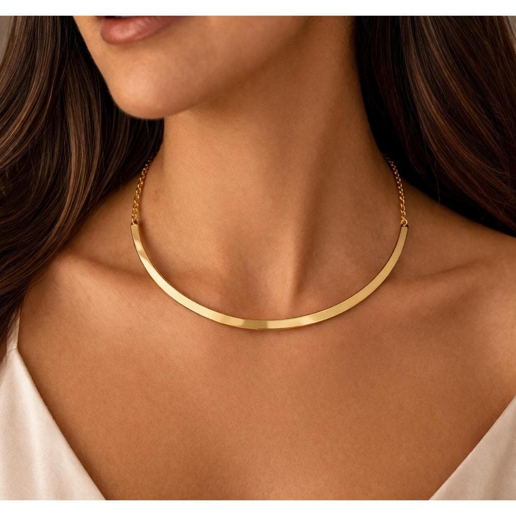 Colar Dourado Choker Rigido 14cm