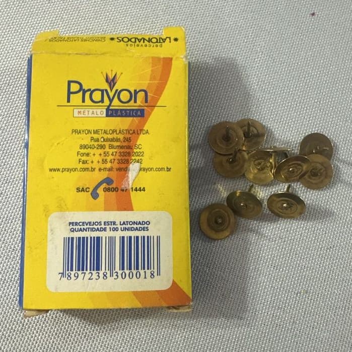 caixa de percevejos latonados da marca prayon, contendo 100 unidades. ideais para fixar papéis e avisos em murais