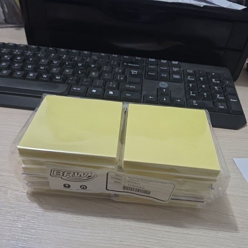 Bloco de anotações 76x76mm amarelo pct com 12 unidades