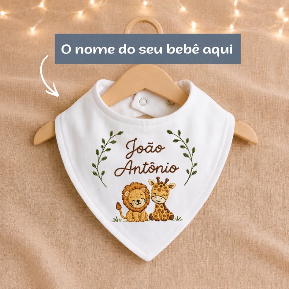 Babador  Bandana Personalizado com Nome Safari Leão Girafa Elefante em Malha