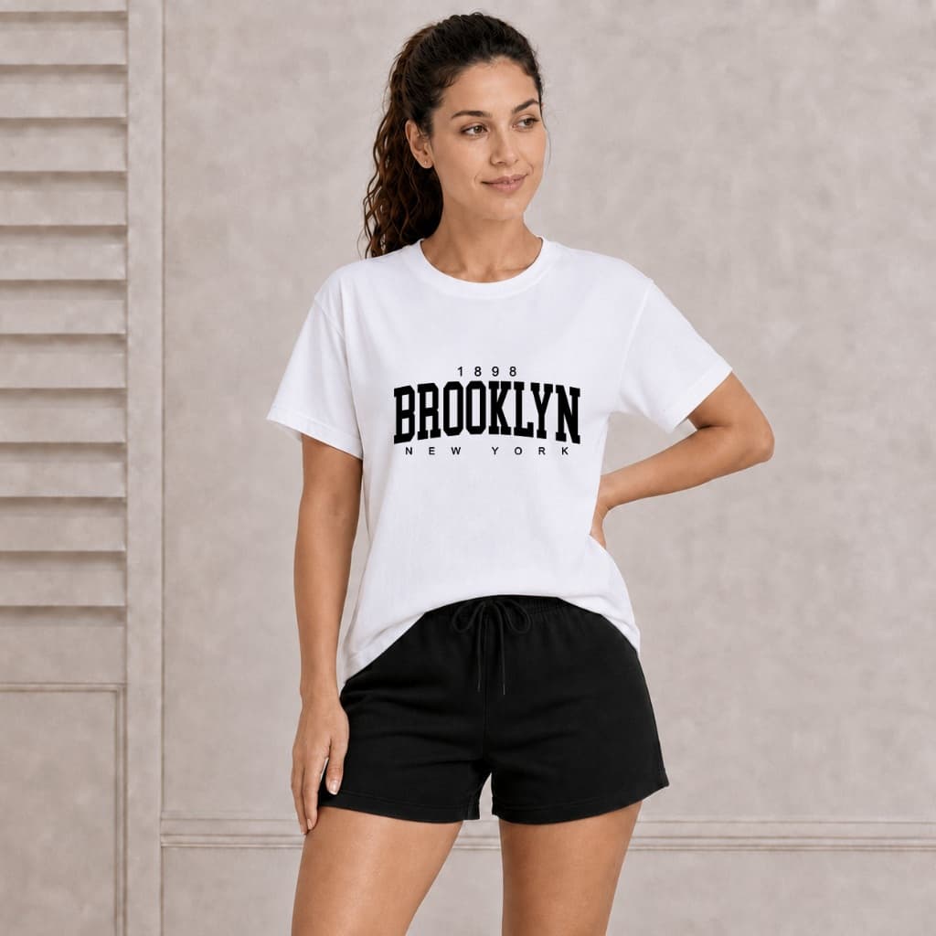 Conjunto Feminino Camiseta Algodão Brooklyn e Shortinho Moletom