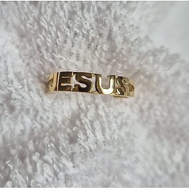 Anel jesus feminino de moeda antiga cod:0026 5mm na parte do nome 3mm na parte de baixo