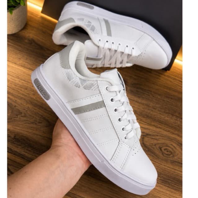 Sapatênis masculino casual branco leve confortavel lançamento 3005