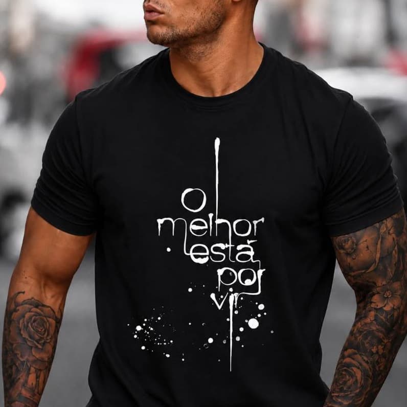 Camiseta Masculina "O Melhor Está Por Vir" Estampa Cristã Minimalista  100% Algodão | Fé e Esperança
