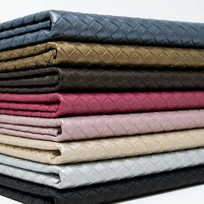 1 Metro Tecido Corino Trissê PVC Couro Sintético Diversas Cores Largura 1,40m Disponível em 1m 2m 3m 4m 5m