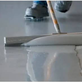 QUEIMA DE ESTOQUE Nivelador de Piso Autonivelante 20kg Ideal Para Piso Vinílico e Laminado