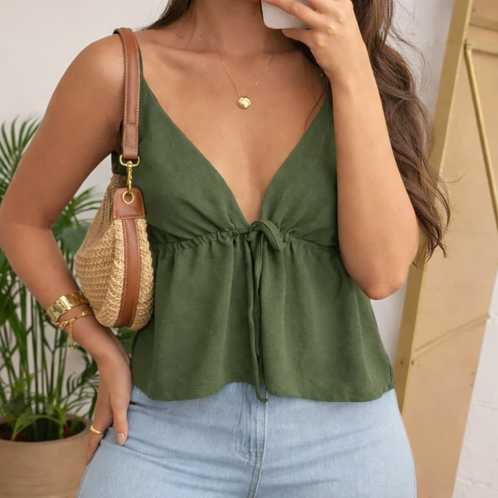 Blusa batinha cropeed alça regulavel