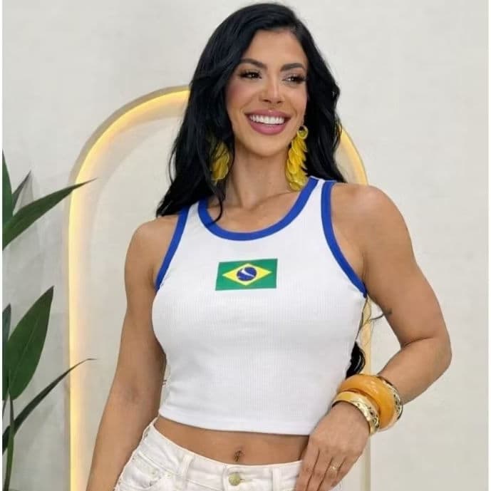 BLUSINHA CROPPED BRASIL FEMININO COPA DO MUNDO 2026 RIBANA CANELADA ESTILO BLOGUEIRA P M G.