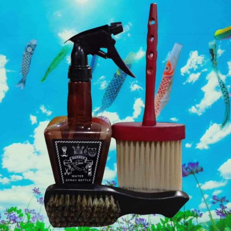 Borrifador Spray 600ml+Escovinha degradê Cerdas Javali+ Espanador cabo madeira grande para barbeiro cabeleireiro mofashi