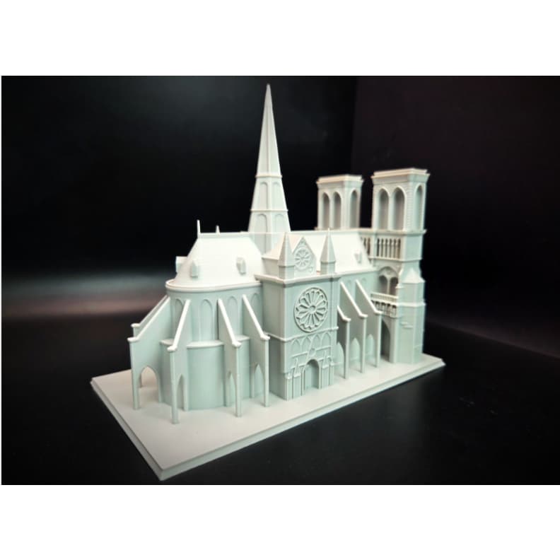 Catedral NotreDame Modelo impresso em 3D 25cm