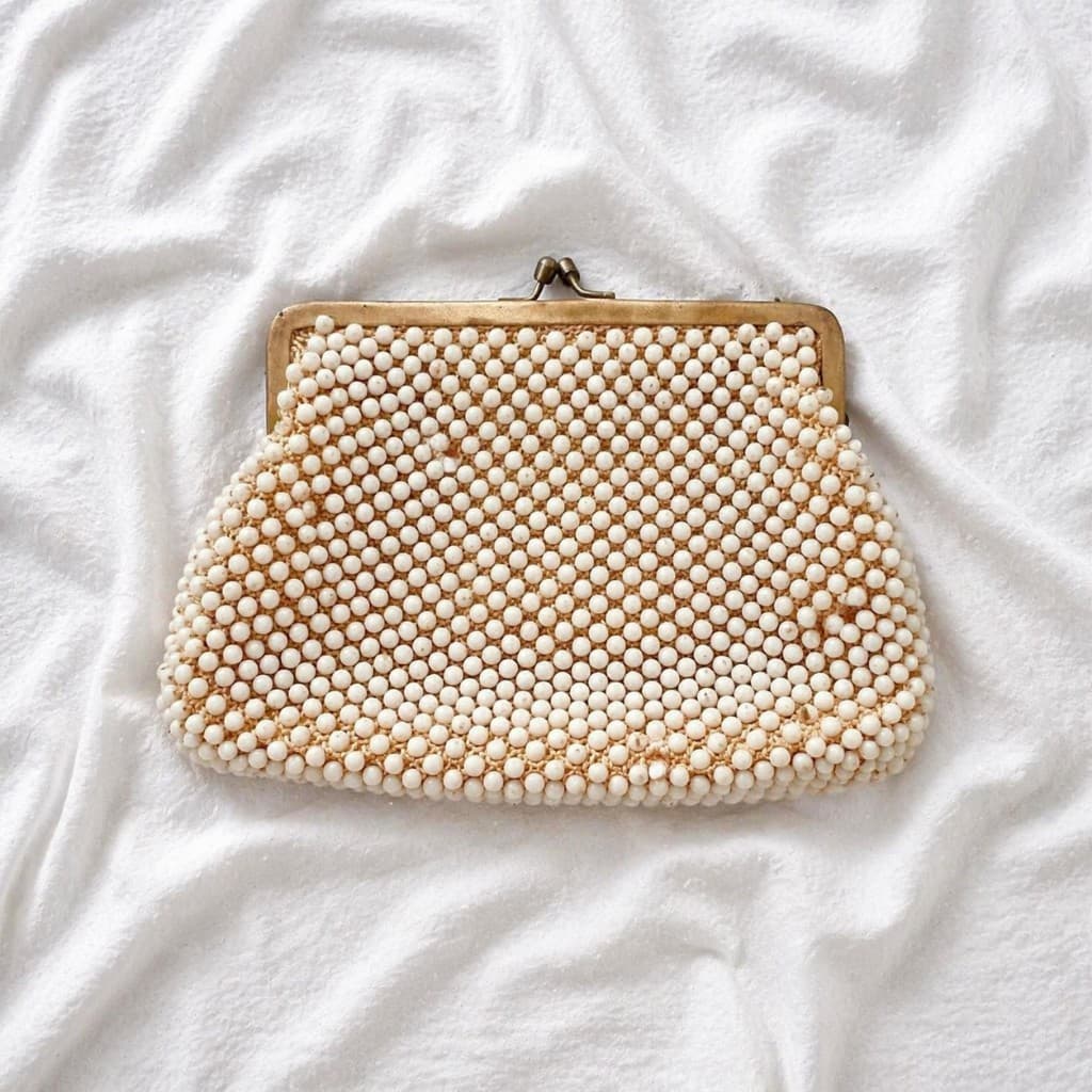 BOLSA DE MÃO COM FECHO CHOCHET COM BOLINHAS VINTAGE ANOS 50
