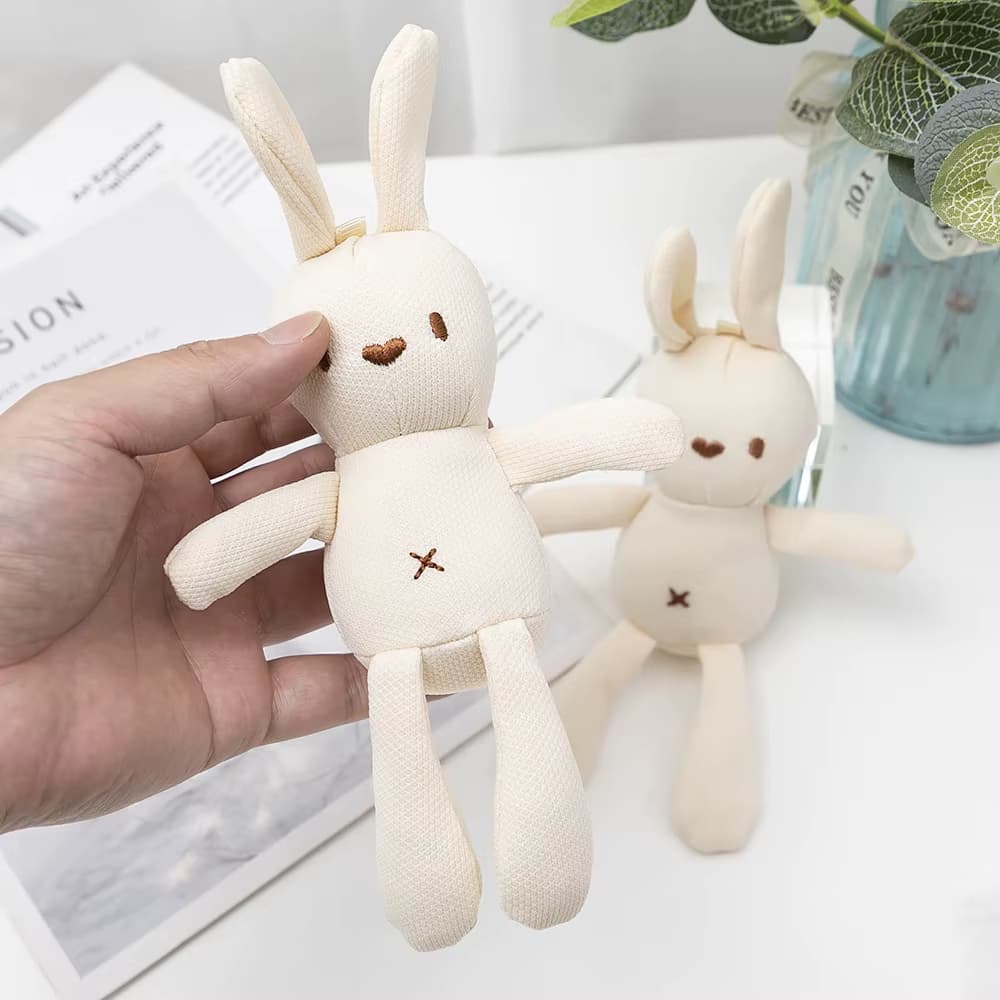 Naninha Bebê Pequena Coelho Branco Brinquedo