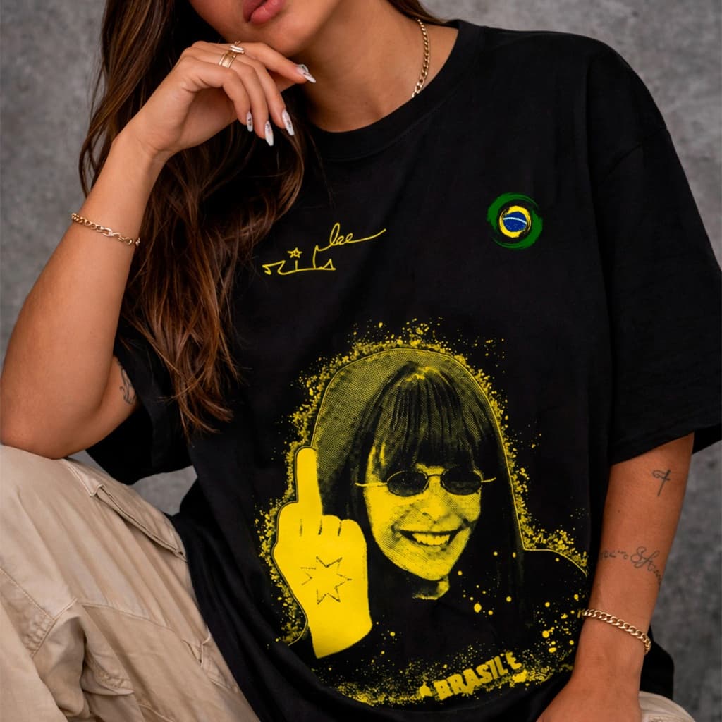 Camiseta T-Shirt Unissex Rita Lee Brasil Streetwear Copa Frase Camisa MPB Seleção Brasileira Algodão