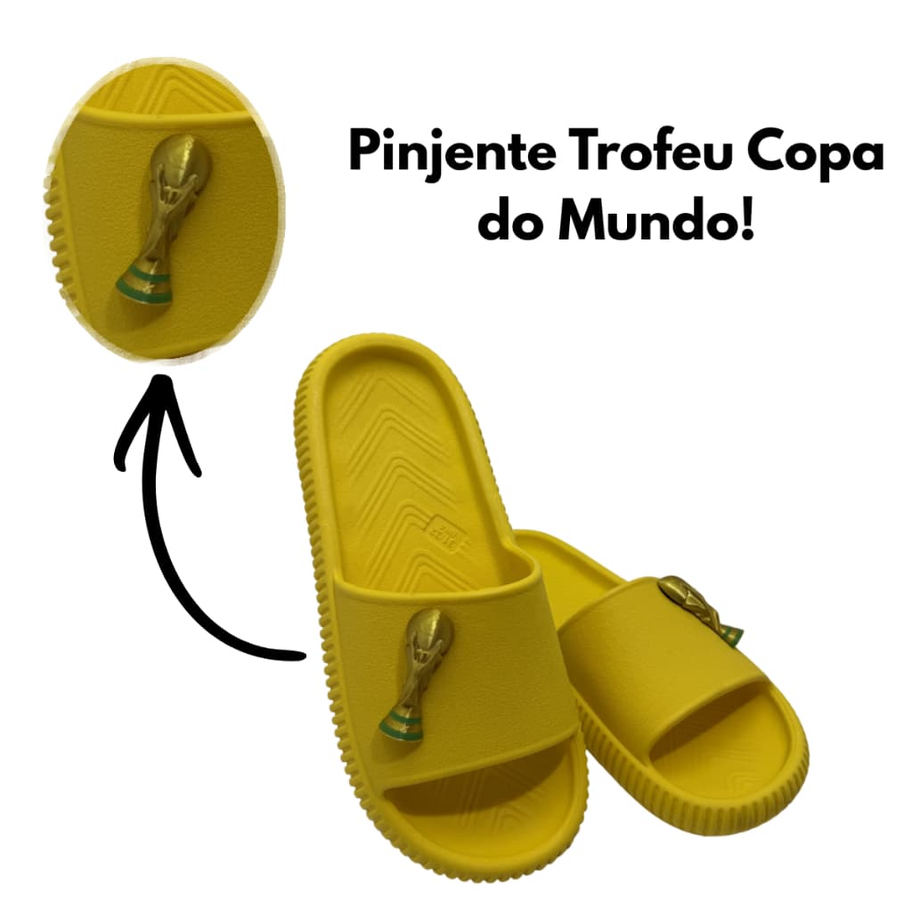Chinelo Nuvem Com Pingente Troféu Copa do Mundo Ultra Macio e Leve Chinelo Slide Antiderrapante Conforto Ortopédico