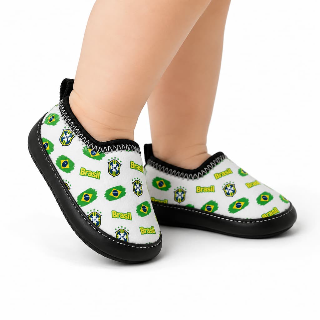 Calce Facil Bebe Brasil Torcedor Infantil Menino Antiderrapante Conforto Leve Estilo Muito Macio Antialergico