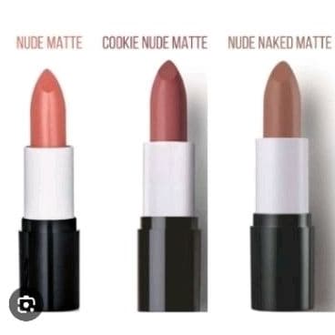Trio Batom Natura Fases Matte Nude (1 Cookie Nude, 1 Nude e 1 Naked Nude).